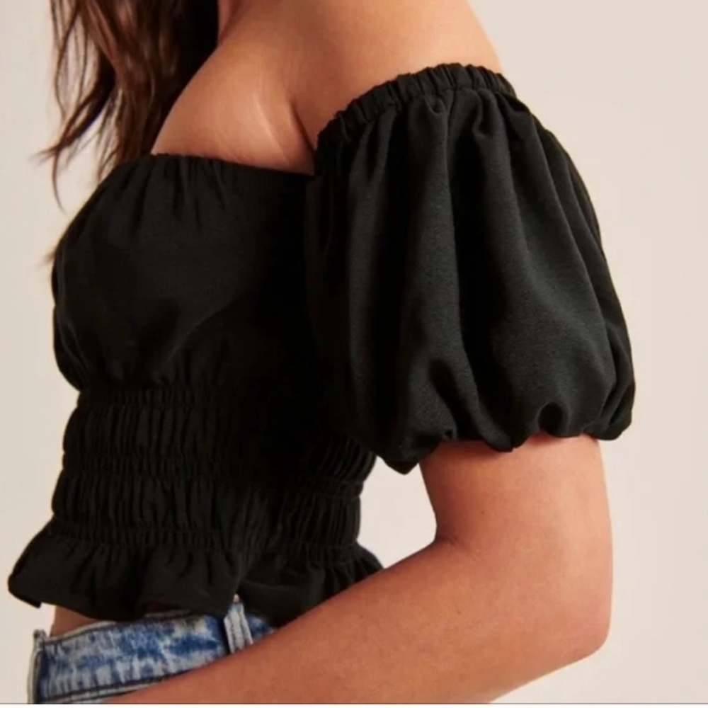 Abercrombie & Fitch Off-Shoulder Smocked Puff Sleeve Top
